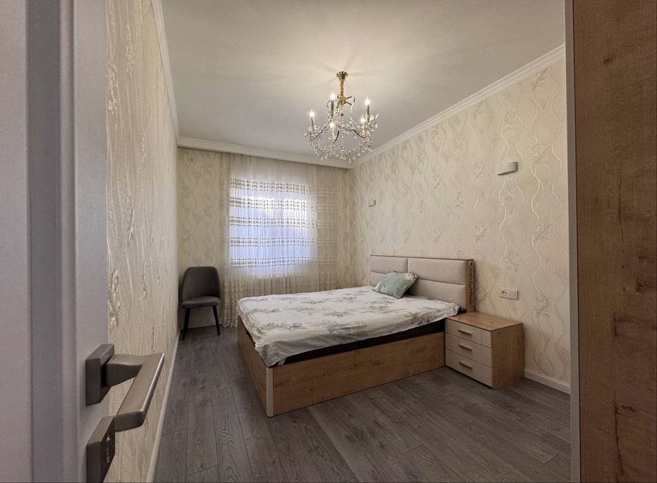 Продается 4х комнатная квартира в центре ойбек