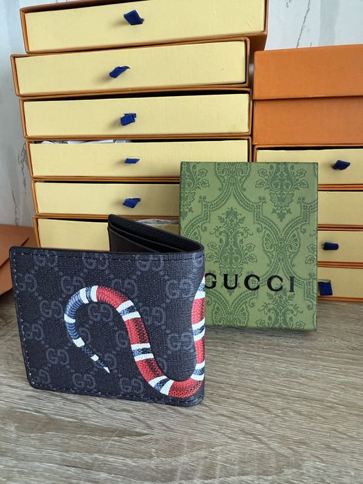 Мъжко портомоне Gucci