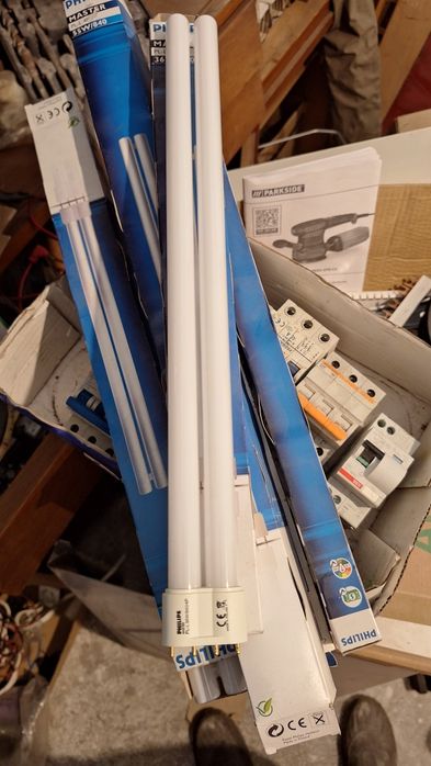 Луминесцентна лампа PL-L 4P 2G11 55W/840 PHILIPS