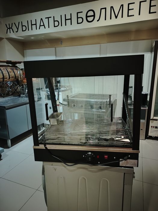 Витрина кондитерская