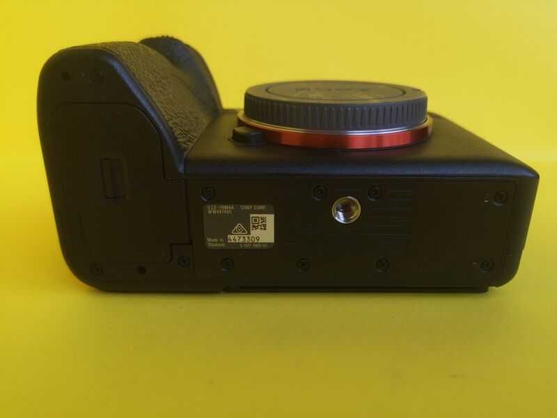 Безогледален фотоапарат Sony a7R IVA