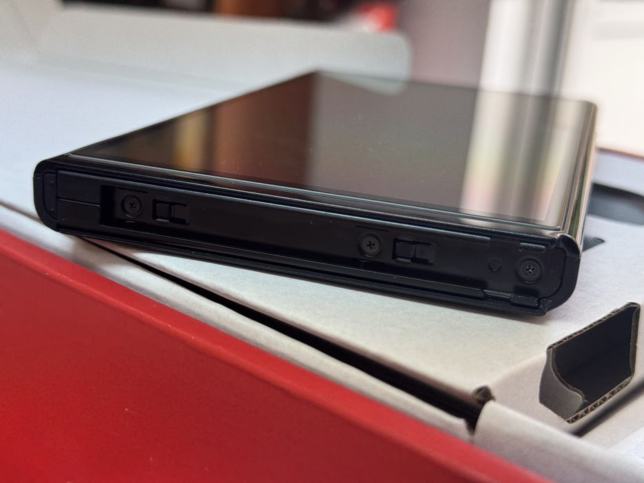 Nintendo Switch OLED с поставен чип