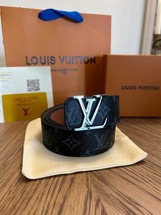 Curea Louis Vuitton Monogram Eclipse – Black/Grey Premium Edition