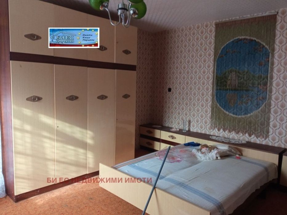 Къща в с. Осиковска Лакавица 108 м²