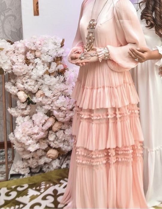 Аянур ательесинин койлеги