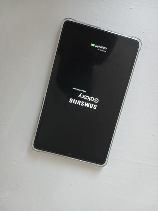 Продается планшет Samsung A9