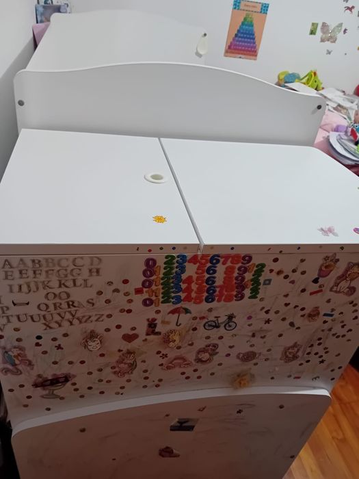 Pătuț copil transformabil de la bebeluș la junior