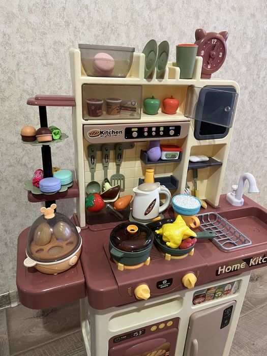 Детская кухня для игр
