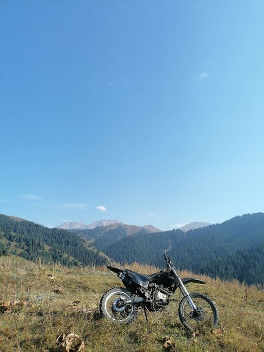 Продам эндуро 250куб