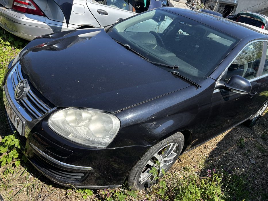 VW Jetta 2.0 tdi на части