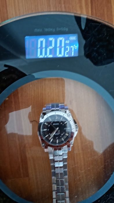 Bulova precisionist Icon 96B417, nou, nepurtat, factura 2026, 8 rubine, garanție 3 ani, Quartz 262 kHz