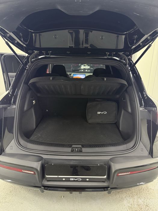 Byd yuan Up Ev polniy elektr 2025