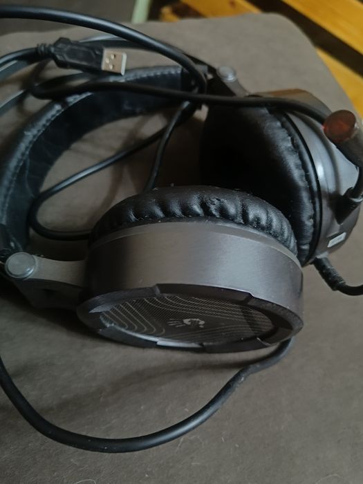 Игровые наушники Bloody