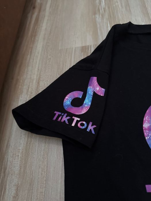 Детска тениска Tik Tok черна 134 отлична