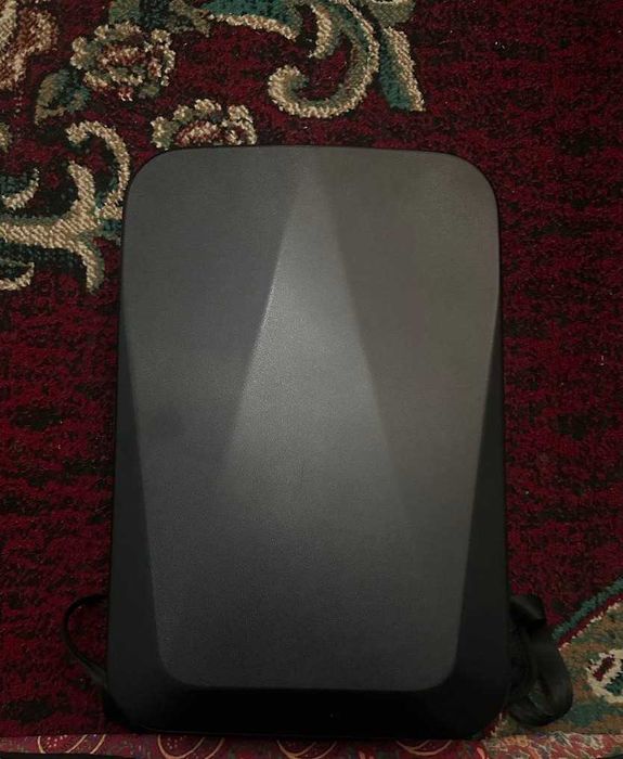 zamonaviy kompyuter sumkasi