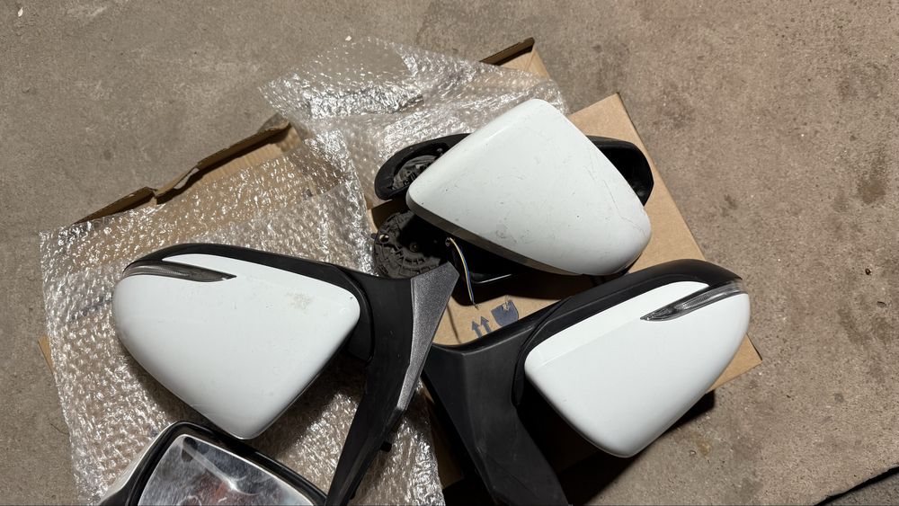 Зеркало Hyundai accent