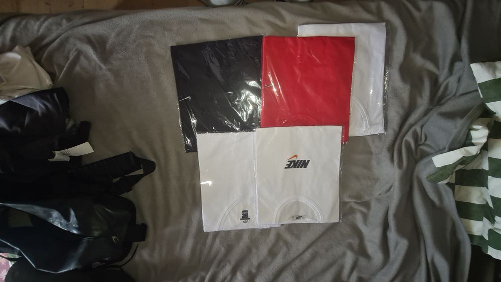 Тениски  nike ..