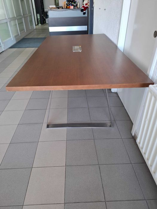 Конферентна маса 2200/1100