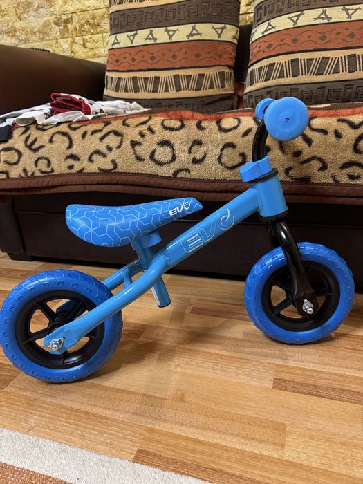 Bicicleta fara pedale baieti