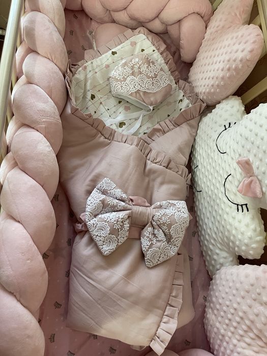 Кроватка с бортиками