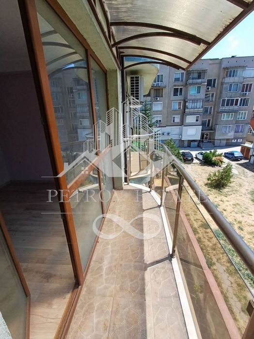 Дава се под наем Тристаен апартамент в Велинград - 60 кв.м за 220 € - Снимка #8