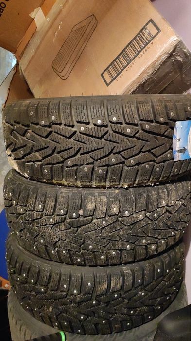 Продам Шины R 15