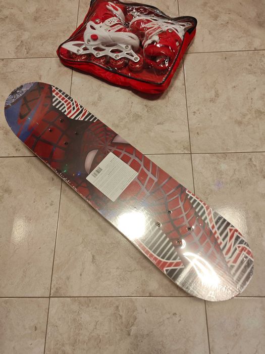 Скейтборд Спайдърмен и Регулируеми Светещи ролери Bodyflex S 31-34,нов