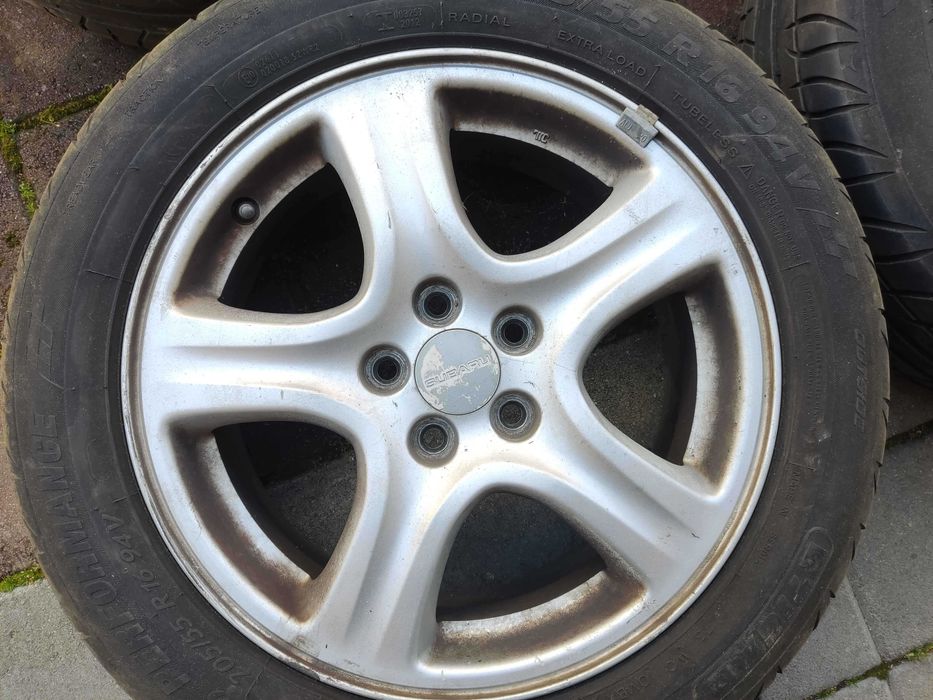 16 5 100 от Subaru с гуми