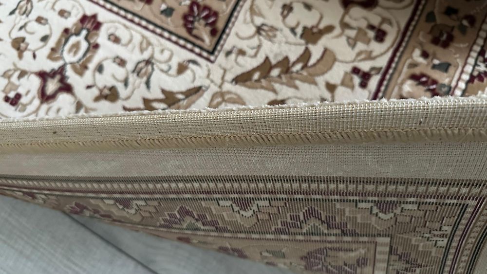 Ковер полушерстяной