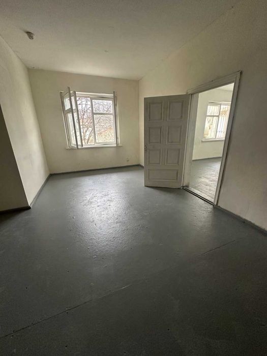 Аренда  Площади  1- 100м2 и 170 м2. Под офис, производство или склады.