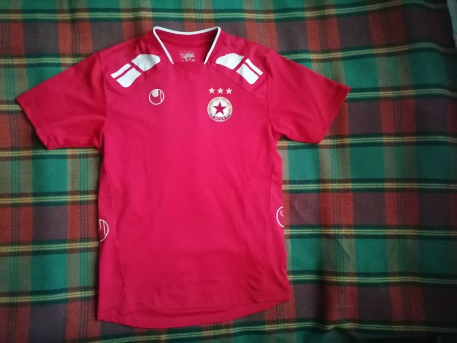 Официални тениски на ЦСКА