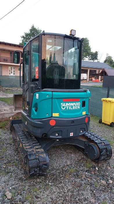 Excavator 3.8 tone anul 2023 .motor kubota.
