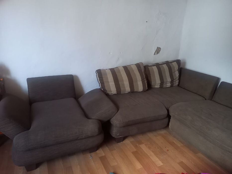 Продам диван и кресло