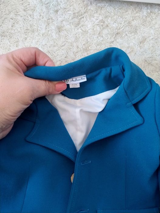 Vând costum mărimea 74-80 cu papion Andreeatex-6 piese