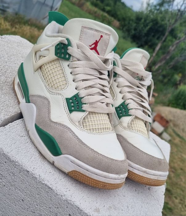 Vând Jordan 4 Retro Pine Green