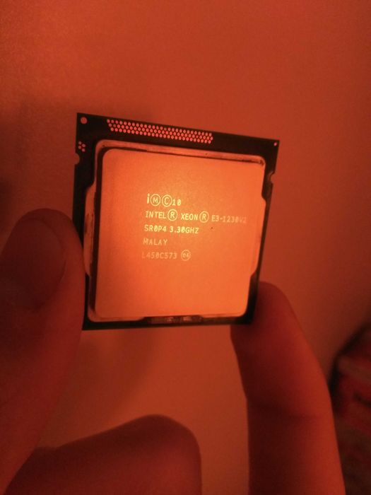 Intel Xeon E3 1230v2