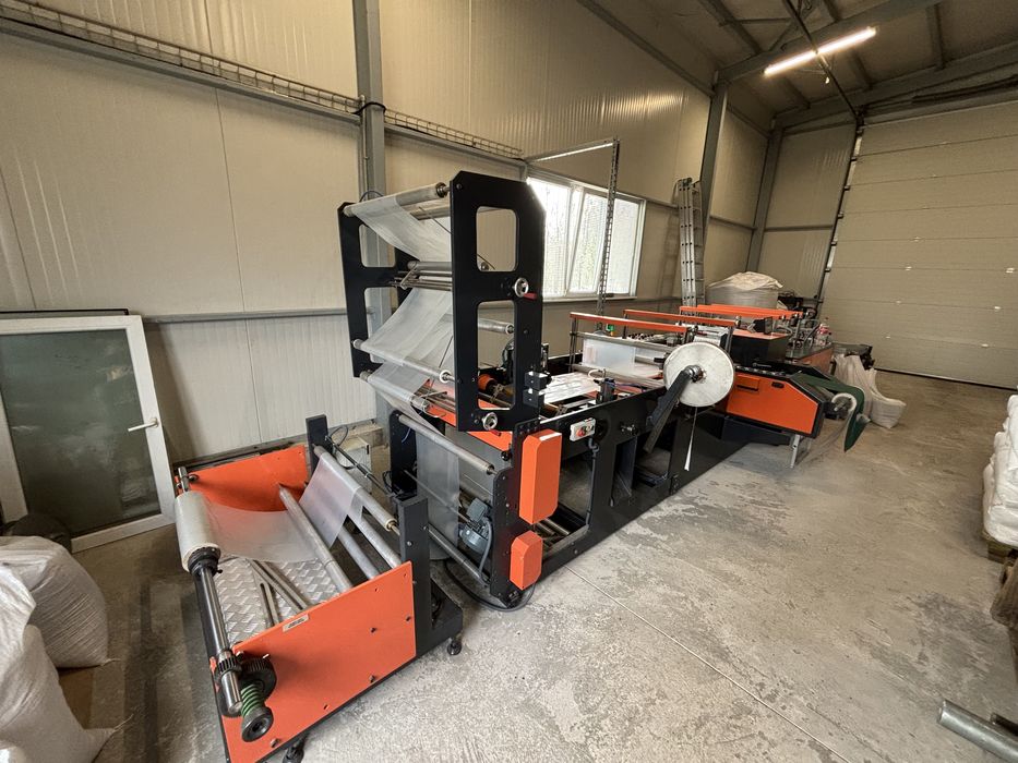 Машина лепачка за пликове