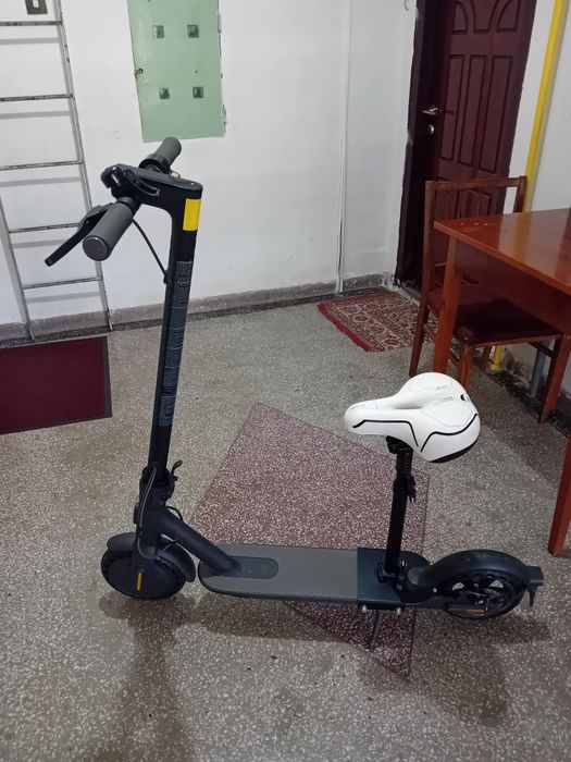 Trotineta electrica  Xiaomi Mi essential