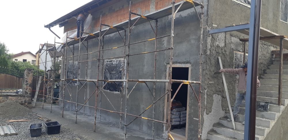Inchiriez Schela Schelă Metalică