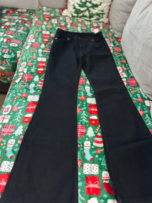 Дамски дънки S и М размер