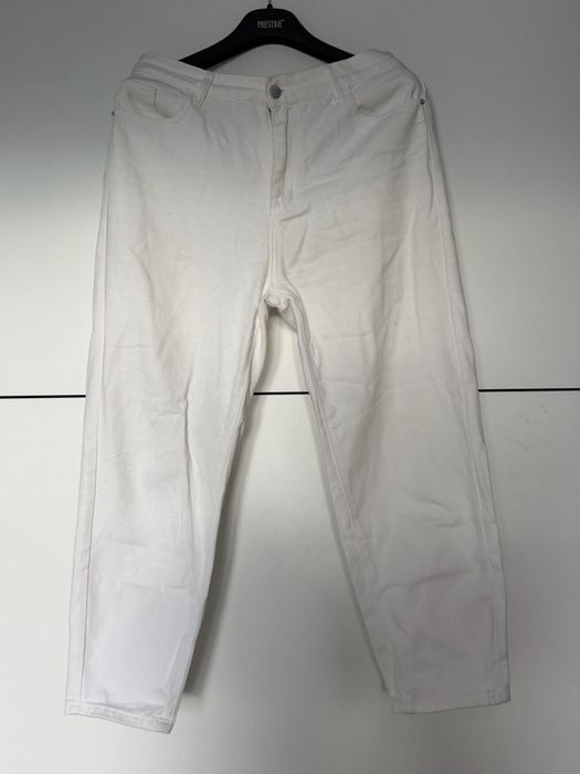 Дънки и анцуг тип панталон