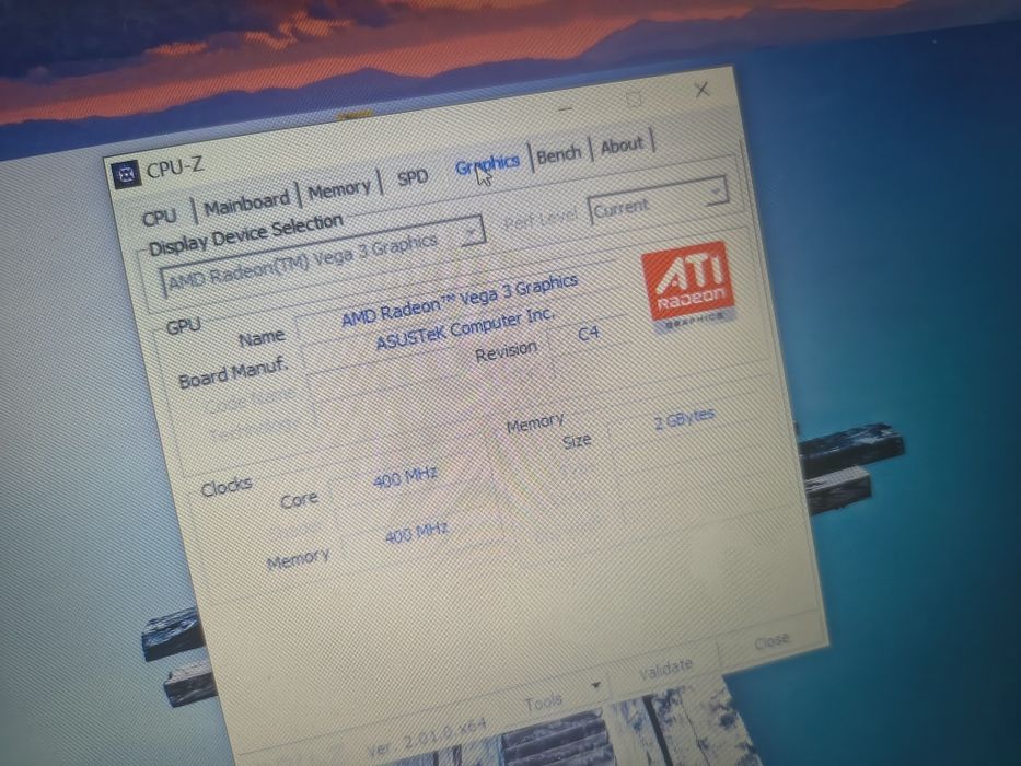 Laptop Pe Telefon, Schimb!