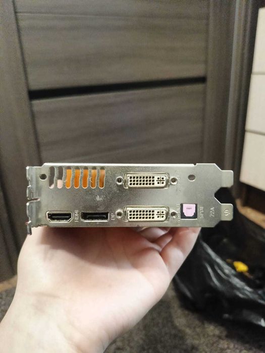 Видеокарта GT9600