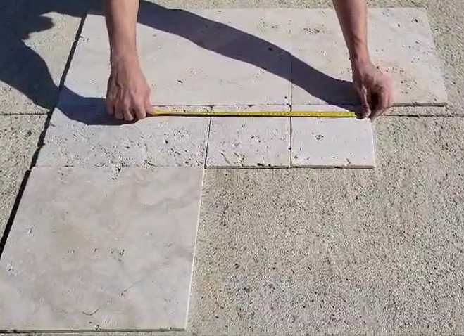 Vând TRAVERTIN PREMIUM french pattern pentru interior/exterior