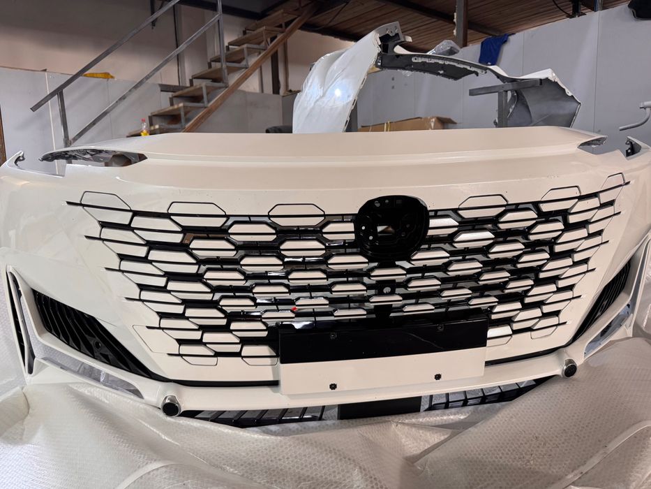 Changan uni k бампер передний белый