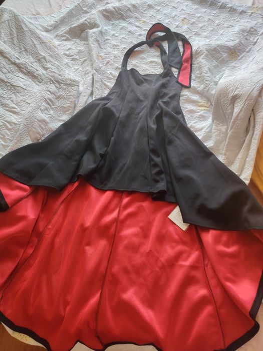 Продам эксклюзивное Женское платье