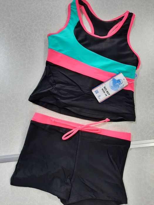 Продаю детский купальник размеры имеются