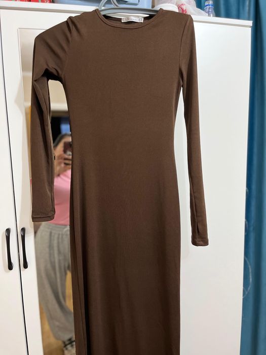 Платья прямые, .