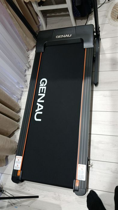 Продам Genau беговая дорожка
