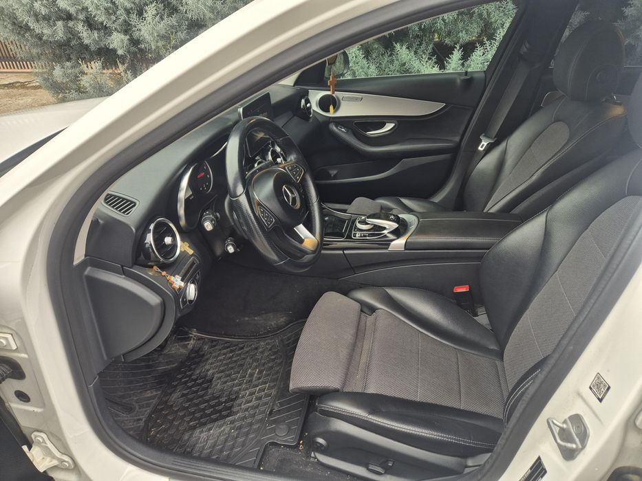 Mercedes-Benz. 2.2 diesel 170 cp.automat.xenon.led.7 g tronic